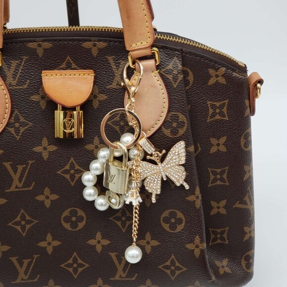 Authentic Louis Vuitton Lock & Key with unbranded Bagcharm, Keycharm, Keychain - Picture 1 of 9